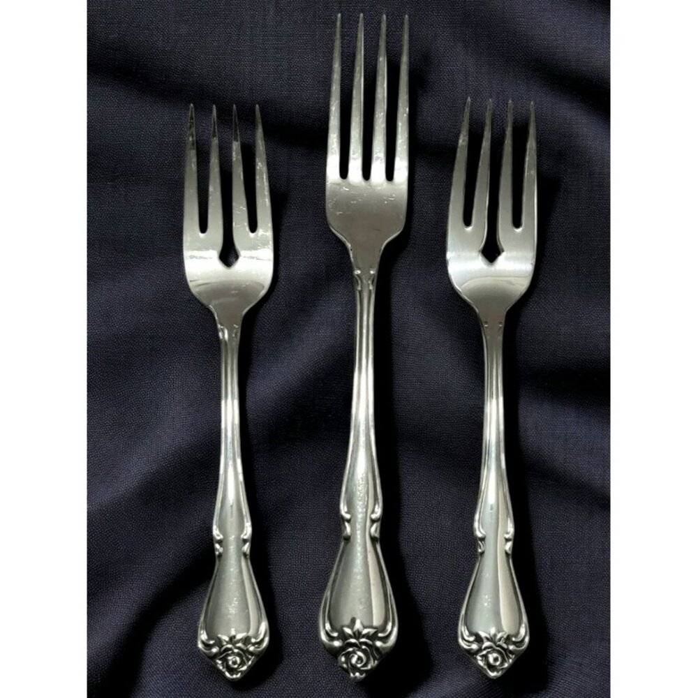 Oneida Rogers True Arbor Rose 1 Dinner Fork 2 Salad Forks Replacement Stainless